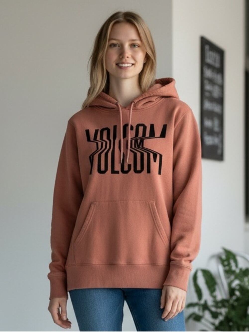 VOLCOM Men’s Medium Dusty Pink Hoodie Sweatshirt